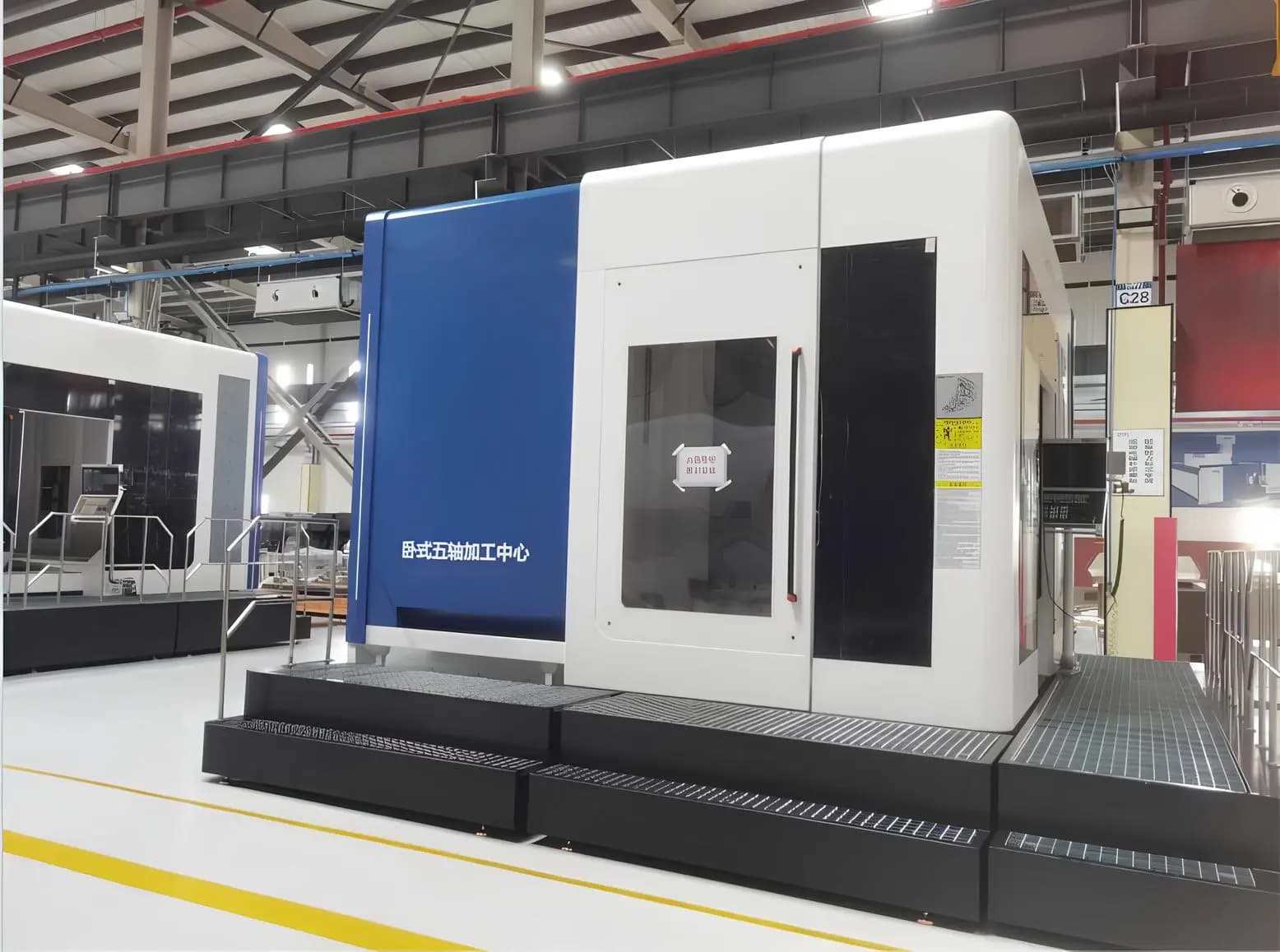 Пятиосевой обрабатывающий центр ats-125p